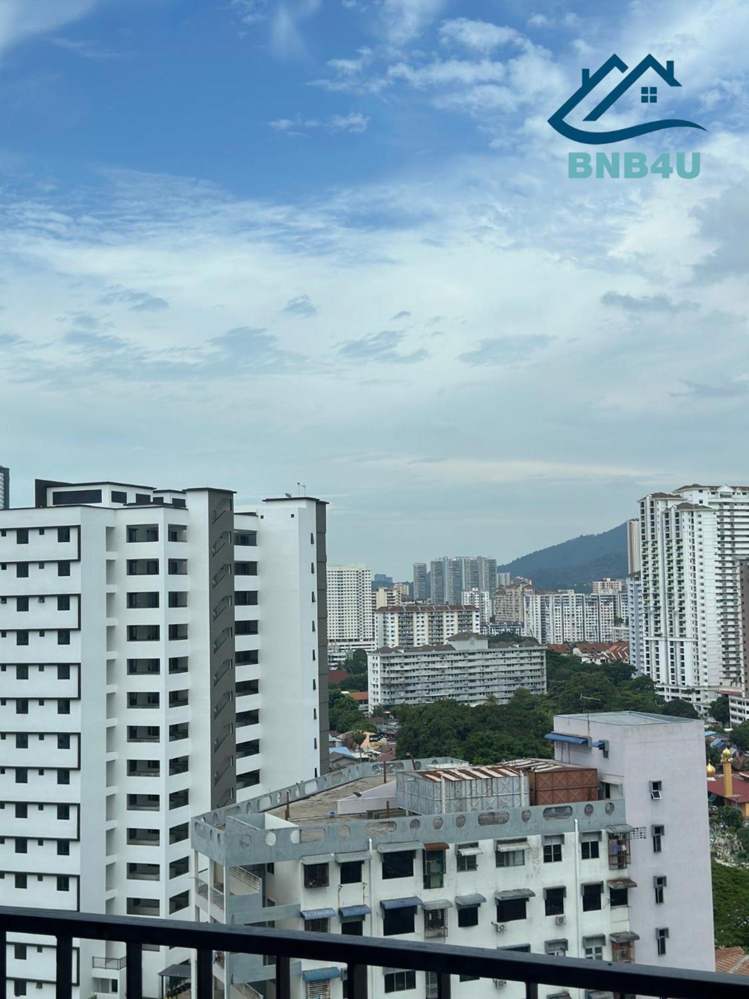 Beacon 2Br Infinity Pool - By Bnb4U 조지타운 외부 사진