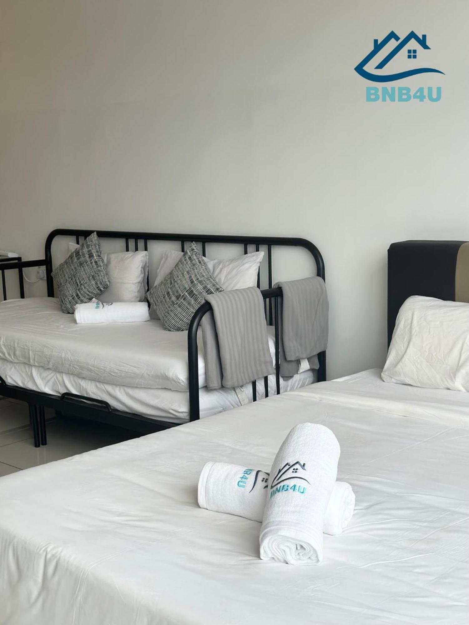 Beacon 2Br Infinity Pool - By Bnb4U 조지타운 외부 사진